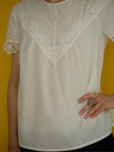 Burdastyle blouse made from organic cotton batiste from Lebenskleidung